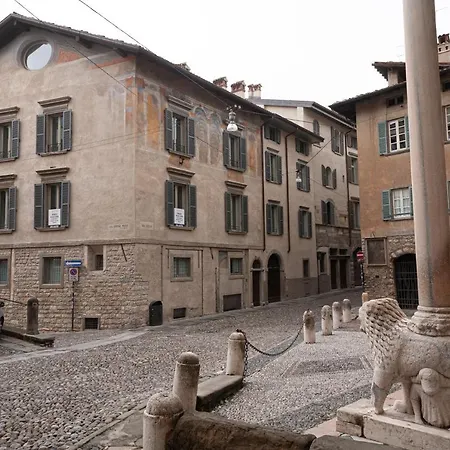 Bnbutler - Citta Alta - Di Charme Apartman