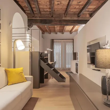 Bnbutler - Citta Alta - Di Charme Apartman *