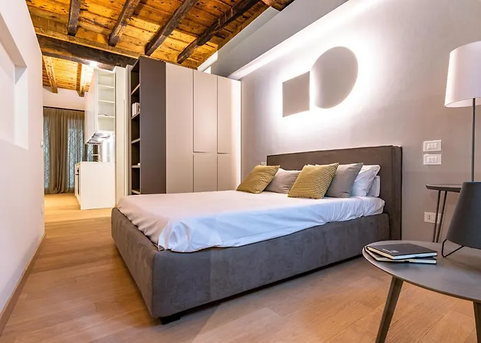 Bnbutler - Alta - Di Charme